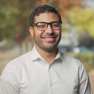 image of agent Israel Irizarry